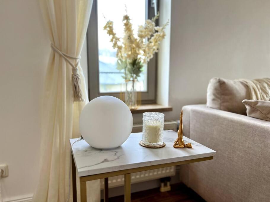 Bali Home Stylische Wohnung Mit Terrasse Schönefeld Eksteriør bilde